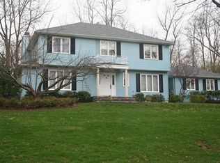 121 University Dr, Lincroft, NJ 07738