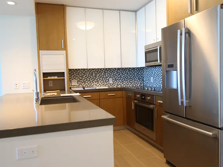 600 Ala Moana Blvd #1 — Photo 3