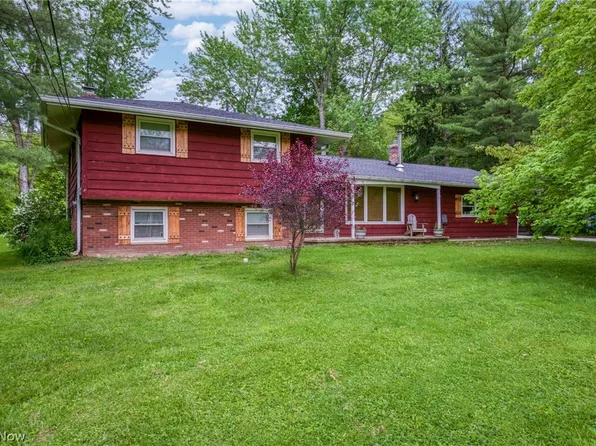 14861 Caves Rd, Novelty, OH 44072