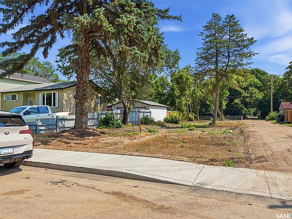 2nd image of 1809 Belfast Avenue