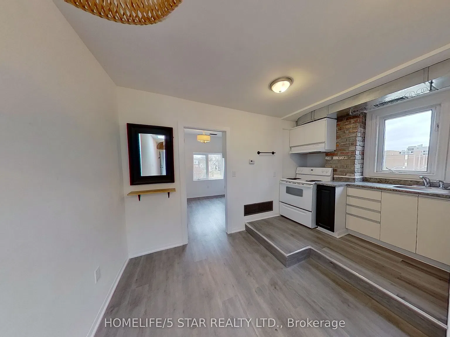 2 bed, $2,295 — Photo 2