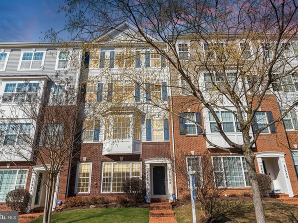 22928 Newcut Rd #2262, Clarksburg, MD 20871