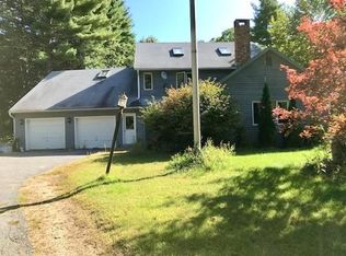 241 Reservoir Rd, Lunenburg, MA 01462