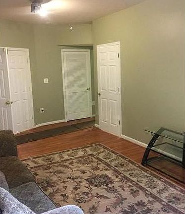 3rd image of 21319 Victorias Cross Terrace # Fl 1ST