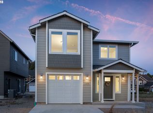 6105 Center Pointe Loop, Pacific City, OR 97135