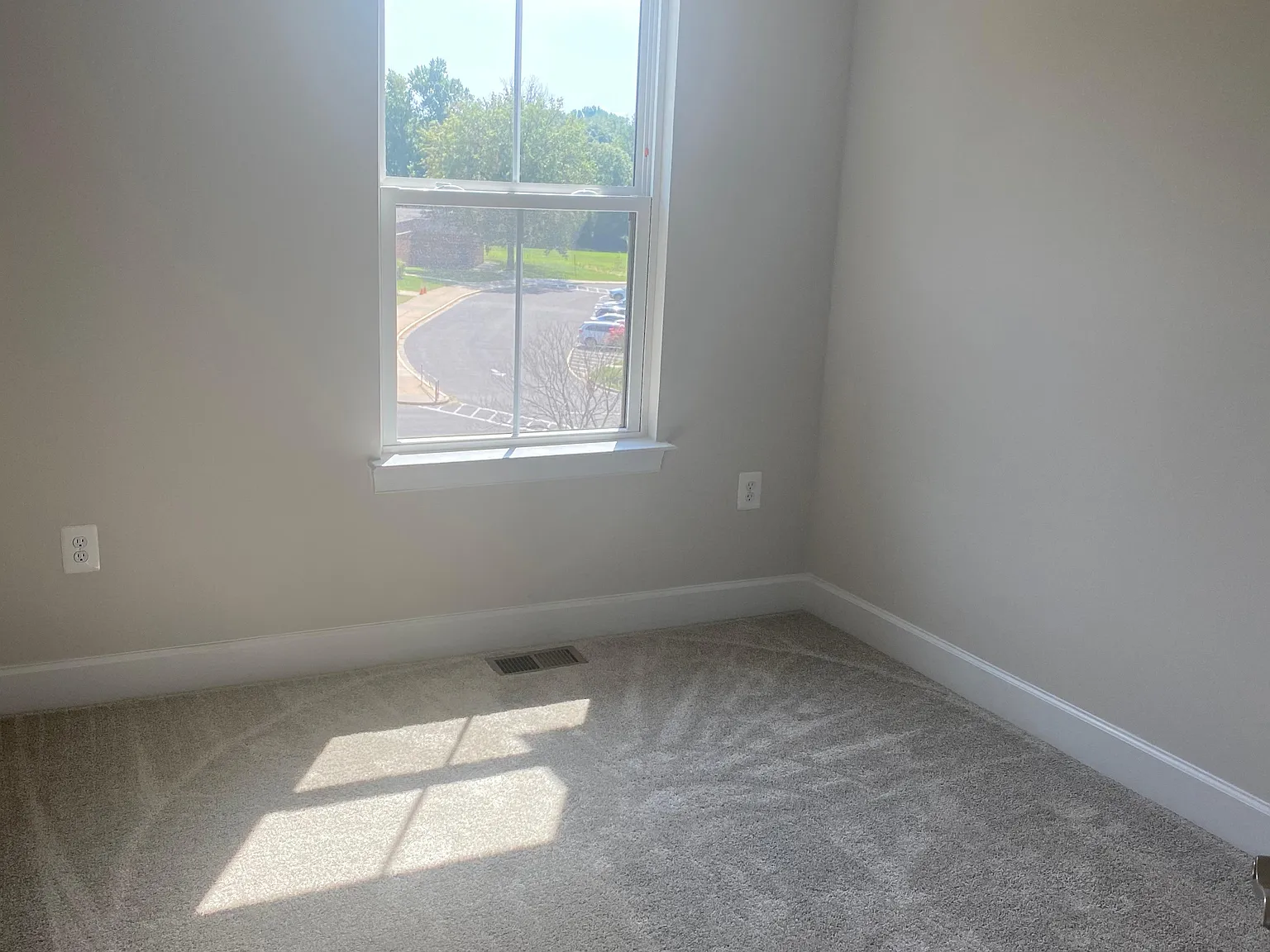 9608 Prince Pl — Photo 4