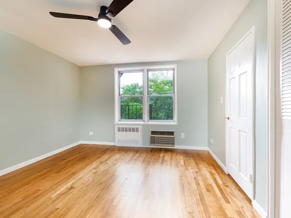 770 Ocean Parkway image 17 of 26