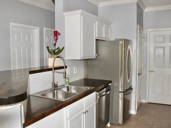 45 Sycamore Ave APT 1327, Charleston, SC 29407