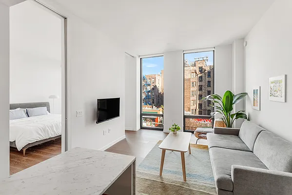 Rented by Warburg | media 31