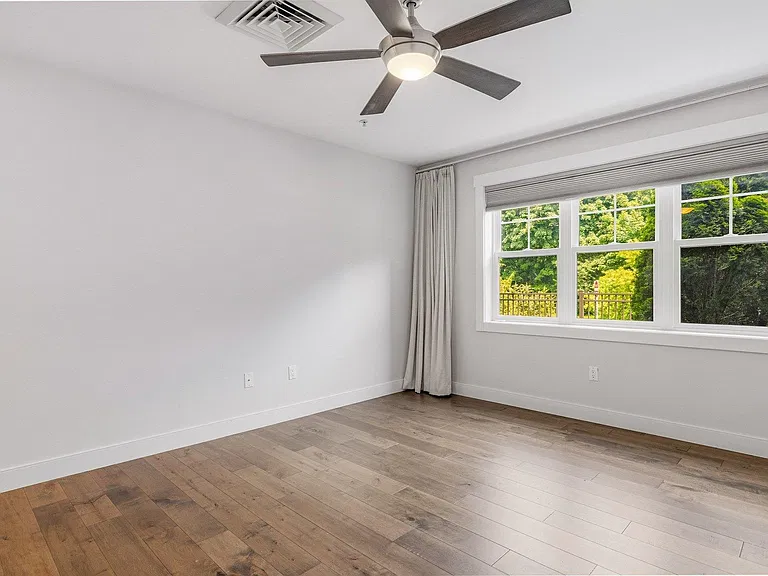 150 Route 1 Byp #101 — Photo 15