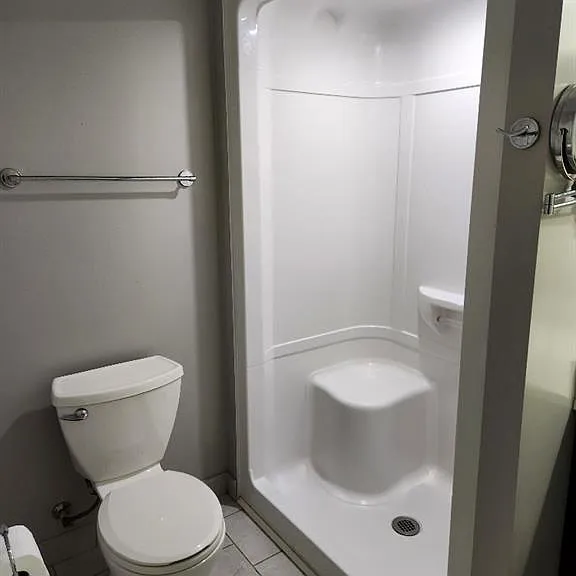 839 Assumption St #4 — Photo 12