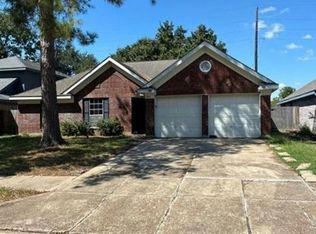 17614 Garnercrest Dr, Houston, TX 77095