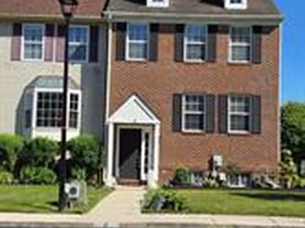 2 Fair Wind Pl #1, Dover, DE 19901