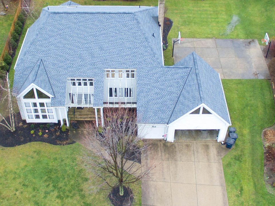 1st image of 2644 Meadoway Dr