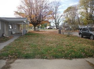 1045 Center St, Martinsville, IN 46151