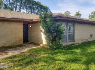 8521 Woodlyn Rd, Houston, TX 77028