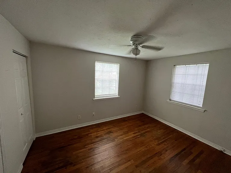 1806 Pepper Dr — Photo 4