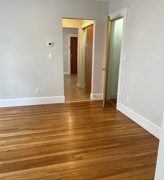 376 Crescent St #1 — Photo 5