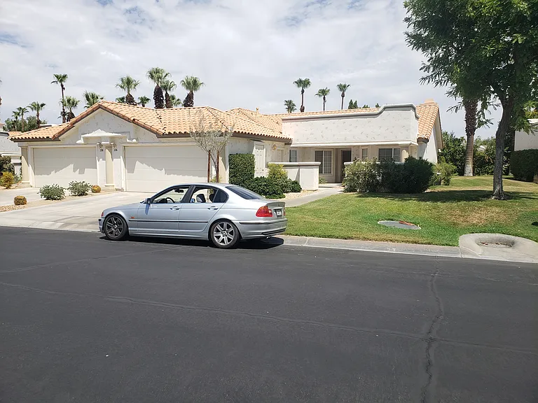 136 Desert Falls Dr E — Photo 1