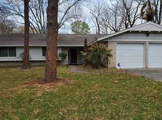 1911 Redway Ln, Houston, TX 77062