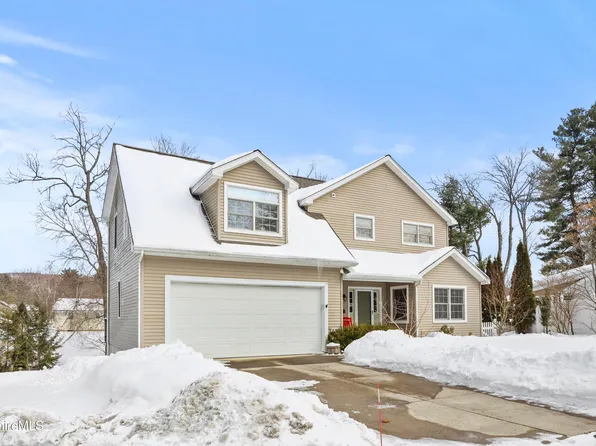 106 Nancy Ave, Pittsfield, MA 01201