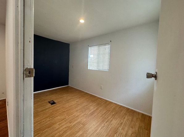 211 S Florence St #39
