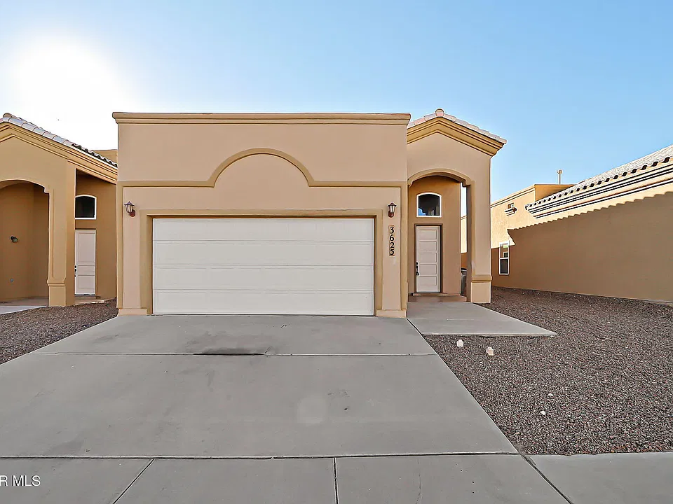 3625 Grand Bahamas Dr