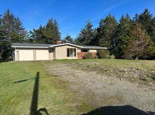 255 Coast Guard Hill Rd, Port Orford, OR 97465