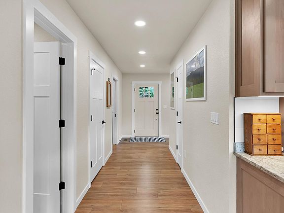 5th image of 134 Leelah Ln