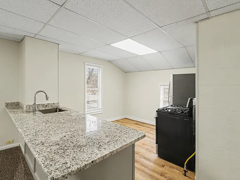306 N Shiawassee St #2 — Photo 6