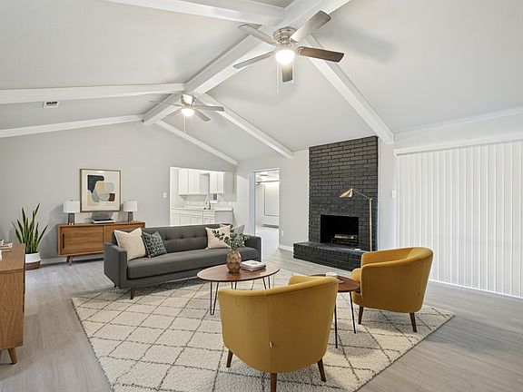 5th image of 2105 Cottie Ln