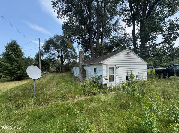 3412 N King Rd, Toledo, OH 43617