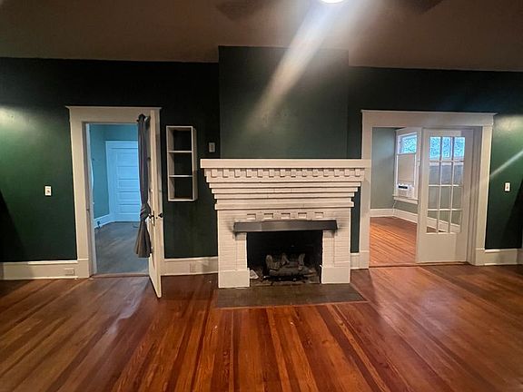 2nd image of 717 Kirby Pl
