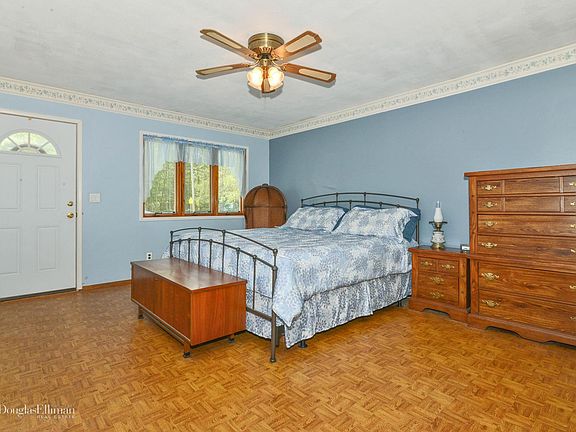 5th image of 89 Southaven Ave