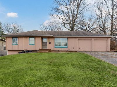 11605 E 78th St, Raytown, MO, 64138