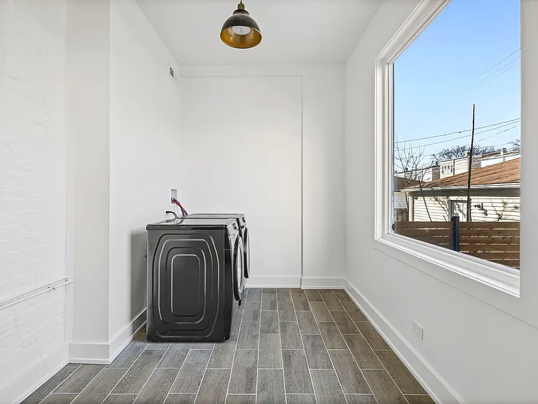 3934 N Sawyer Ave #1 — Photo 10