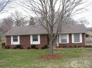 1609 Ann Rd, Lawrenceburg, TN 38464