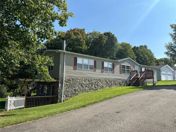 19140 State Highway 86, Saegertown, PA 16433