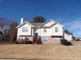 3900 Kimberlyn Ct, Rex, GA 30273