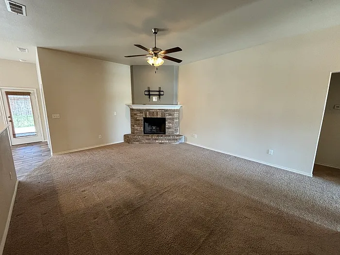 6700 Cattleman Dr — Photo 3