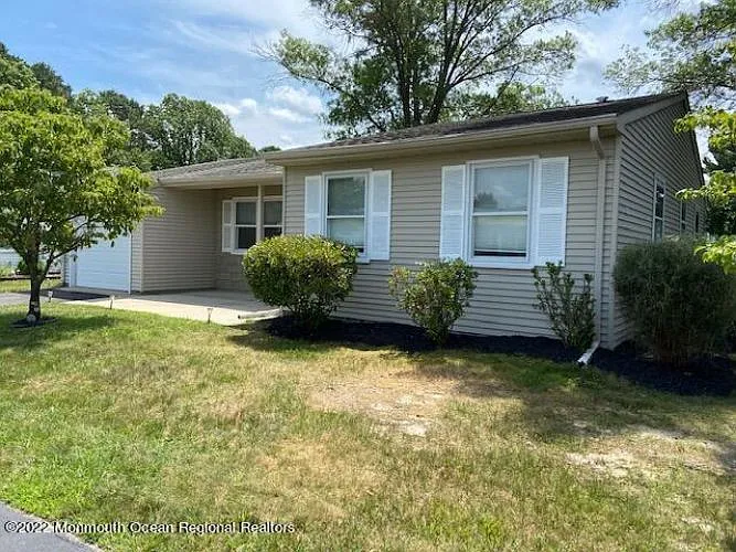 33 Westport Dr #71 photo 1
