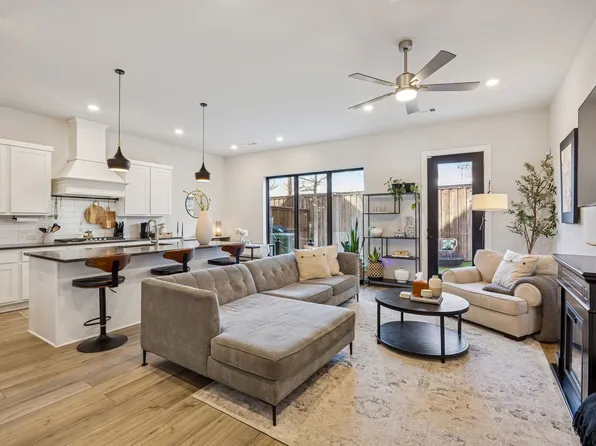 2357 Rook Dr, Dallas, TX 75211