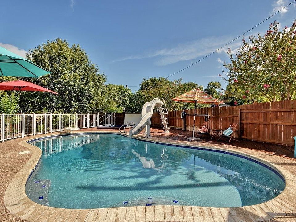 1st image of 8519 Parkfield Dr