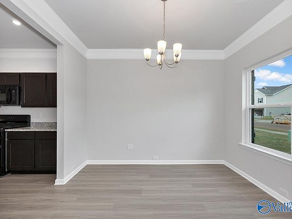 5th image of 173 Lincoln Gray Cir
