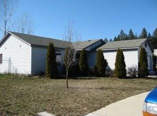 16663 N Reindeer Dr, Rathdrum, ID 83858