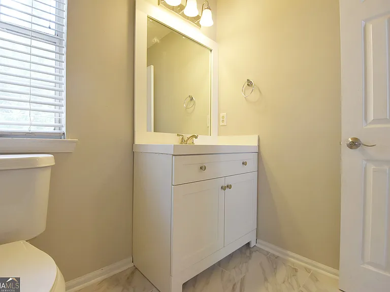 115 S Fairfield Dr — Photo 26