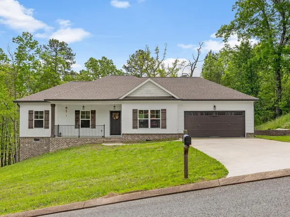 75 Windy Dr, Ringgold, GA 30736
