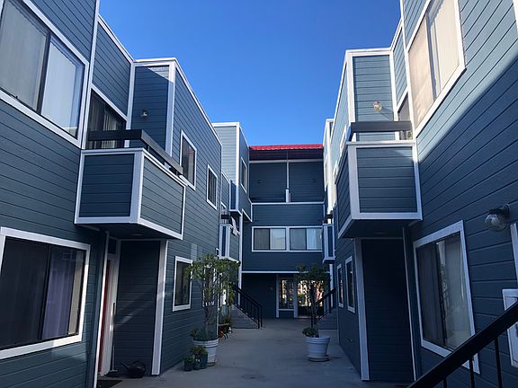 4th image of 616 N Kenwood St #14