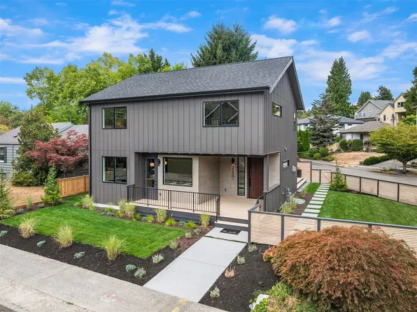 4530 NE 55th Street, Seattle, WA 98105