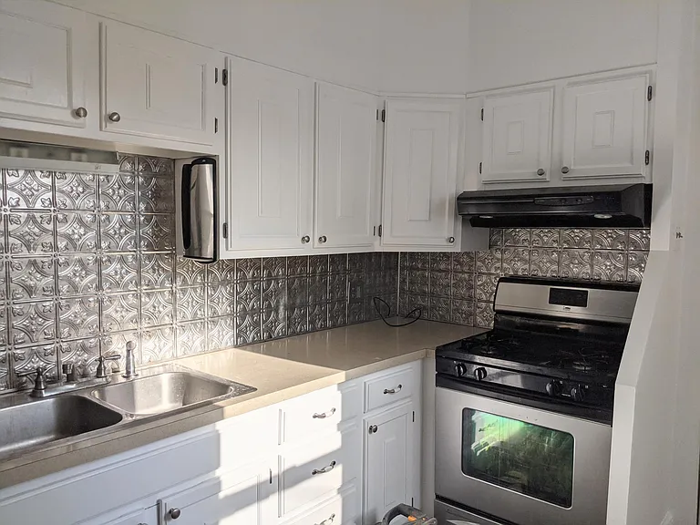 1314 Green St — Photo 5